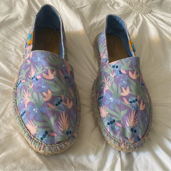 Ubuntu Lilo and Stitch Disney Espadrille Loafer Slip On Shoes Size 9.5 - Picture 5 of 14